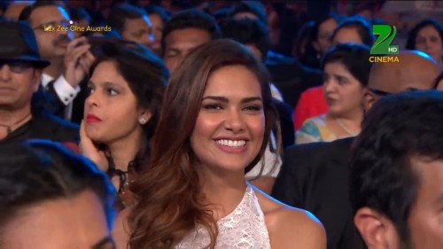 ZeeCineAwards2016MainEvent720pHDTVLovepreet1DUS.mp4_snapshot_00.06.15_2016.03.06_06.44.13.jpg