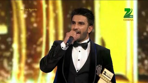 ZeeCineAwards2016MainEvent720pHDTVLovepreet1DUS.mp4_snapshot_02.36.58_2016.03.06_06.45.04.jpg