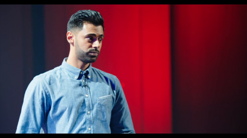 HasanMinhaj-HomecomingKing2017-720p-WebDL-AVC-ESubDDR.mkv_snapshot_00.31.15_2017.07.28_23.09.01.png