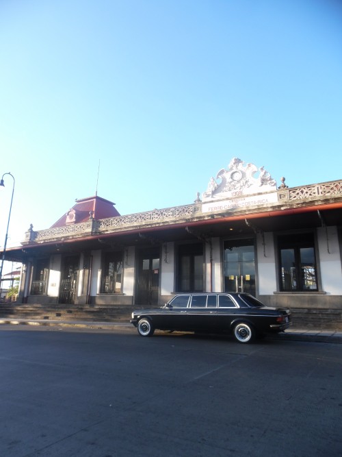 estacion-de-ferrocarril-del-atlantico-costa-rica-LIMOUSINE.jpg