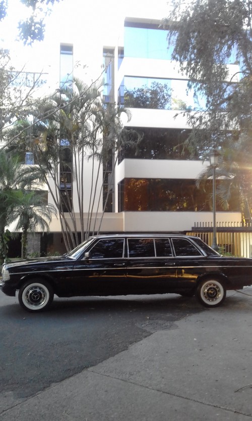 CLIENT-LIMOUSINE-COSTA-RICA-CALL-CENTER.jpg