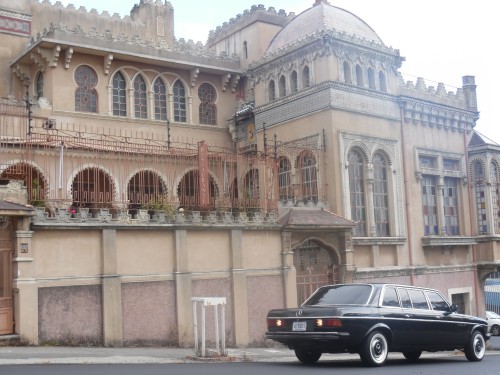 El-Castillo-del-Moro-barrio-Amon-COSTA-RICA-LIMOUSINE.jpg