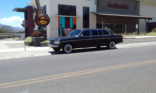 Hard-Rock-Cafe-San-Jose-COSTA-RICA-LIMOUSINE.jpg