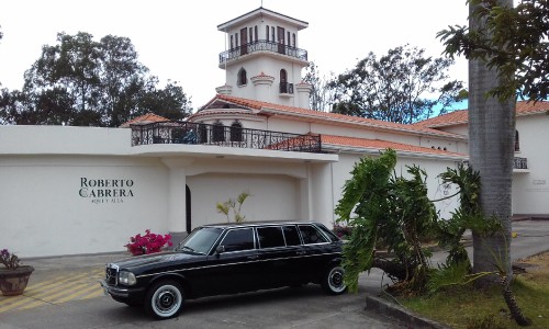 Museo-de-Arte-Costarricense-la-sabana-COSTA-RICA-LIMOUSINE.jpg