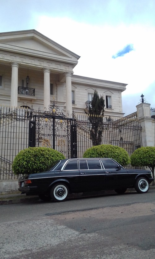 classic-mansion-san-jose-COSTA-RICA-LIMOUSINE.jpg