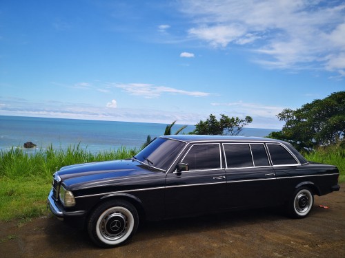 COSTA-RICA-JACO-HERMOSA-BEACH.-MERCEDES-LIMO-TOURS.jpg